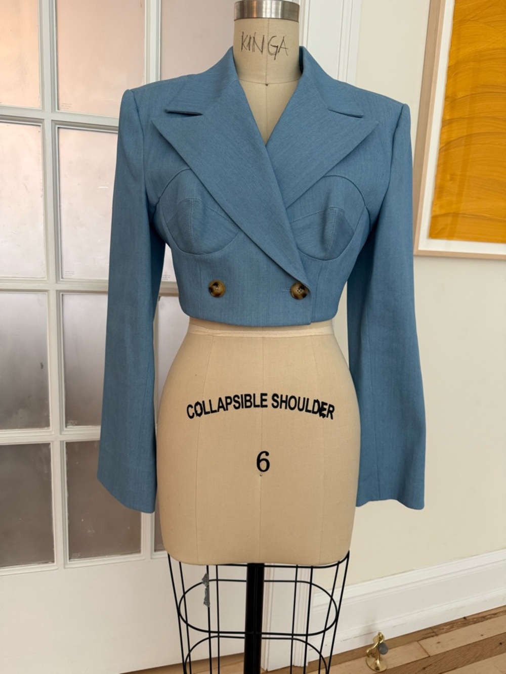 Aknvas Cropped Tailored suit with Pants